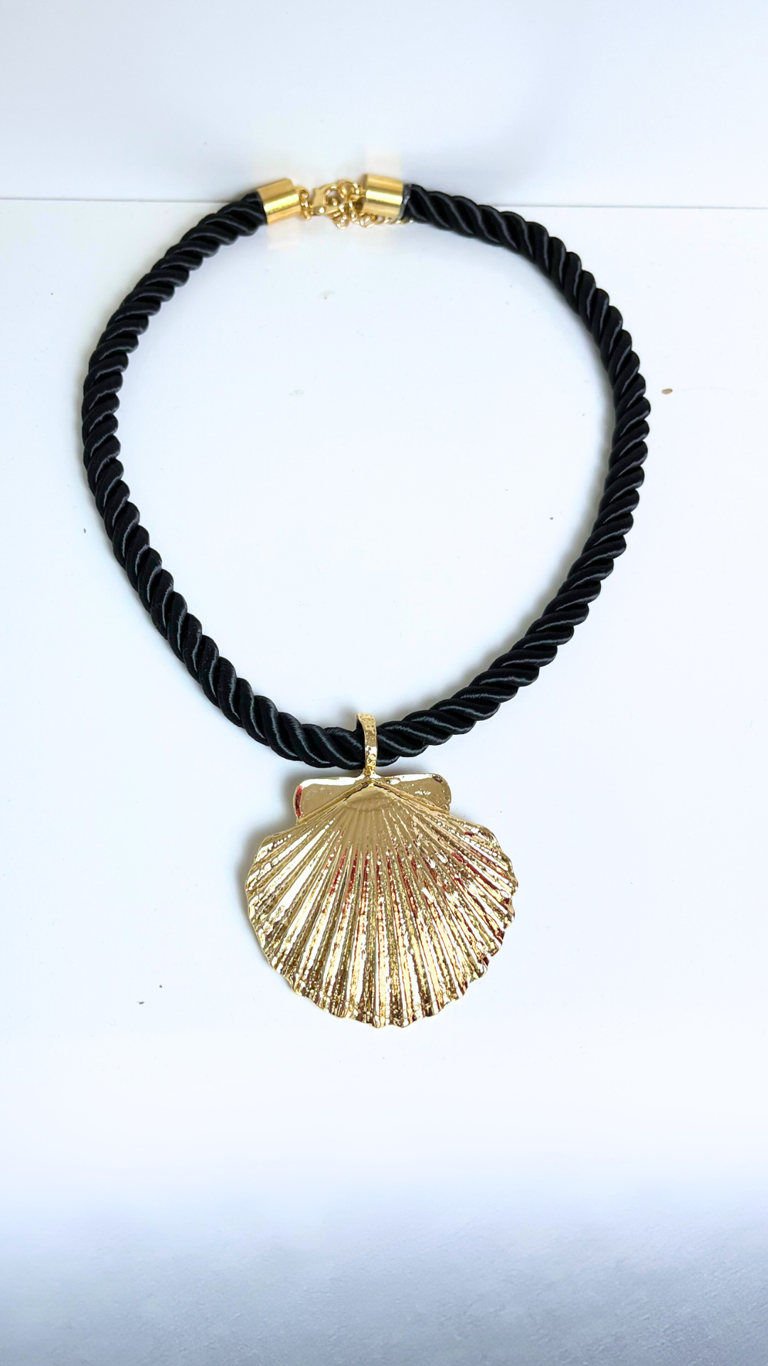 Collar Ducan