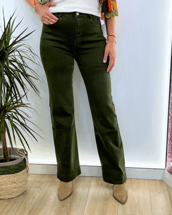 75 Pantalón Supreme ⚫