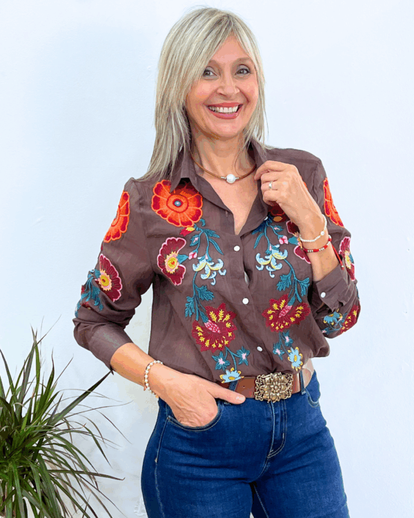 90 Camisa Gisela ⚫