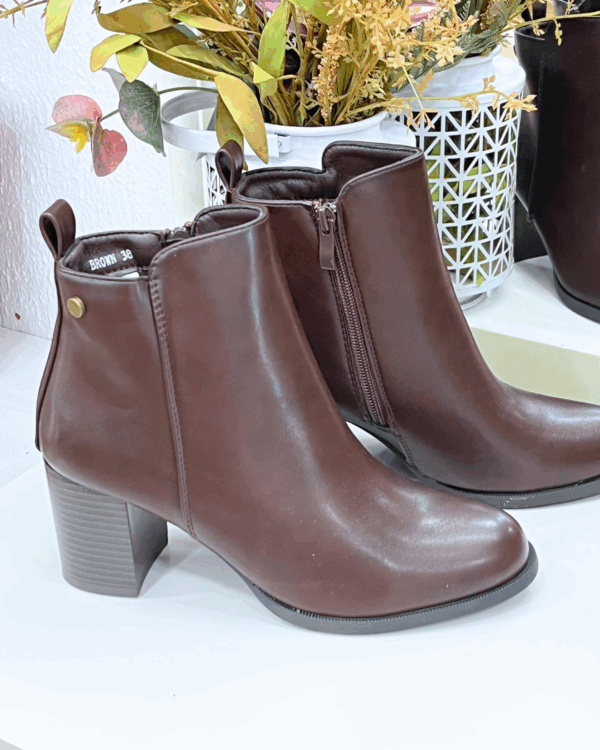 Fotos web 2 - 72 Botín Montreal ⚫