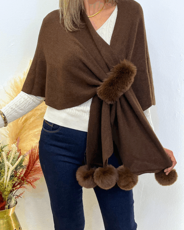 403 Estola-Poncho Vanity