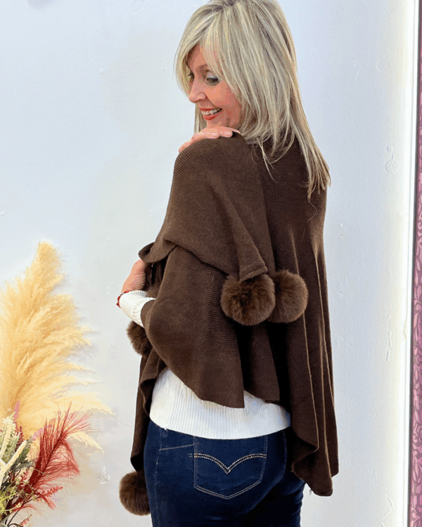 404 Estola-Poncho Vanity